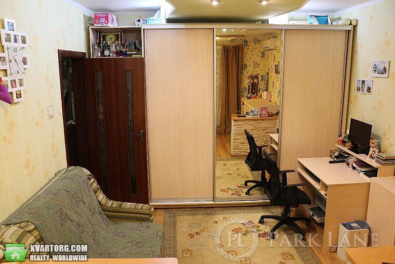 Sell 1-room apartment. Киев,  Драгоманова — photo 4