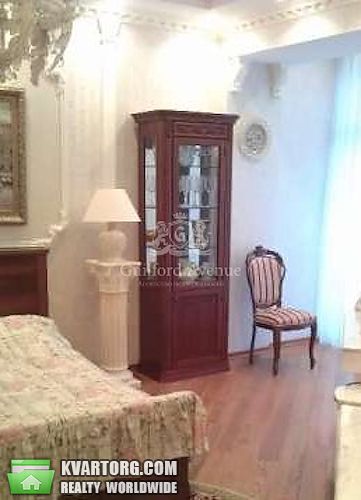 Sell 3-room apartment. Киев, Шелковичная — photo 1