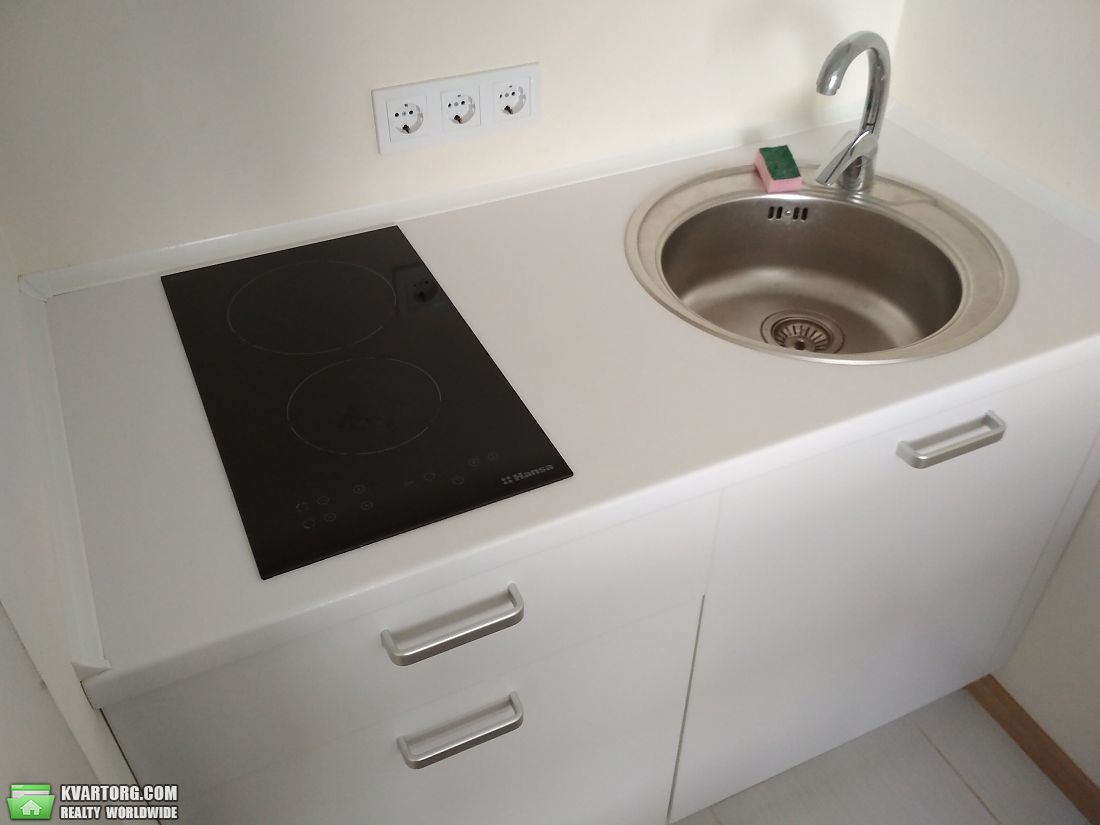 Rent out 1-room apartment. Киев,  Машиностроительная — photo 4