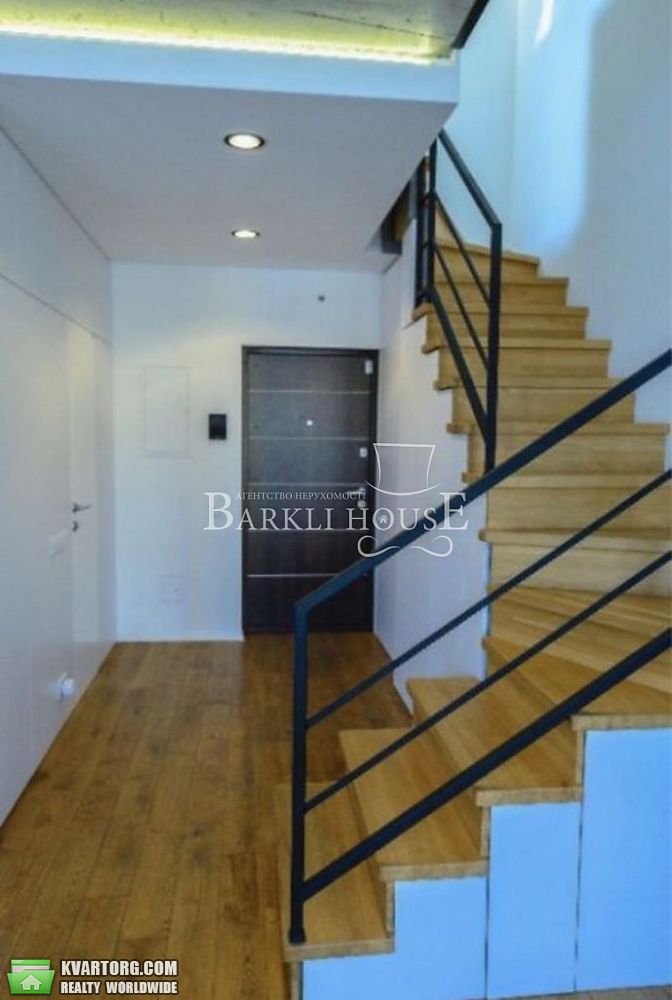 Rent out 3-room apartment. Киев, Регенераторная — photo 6