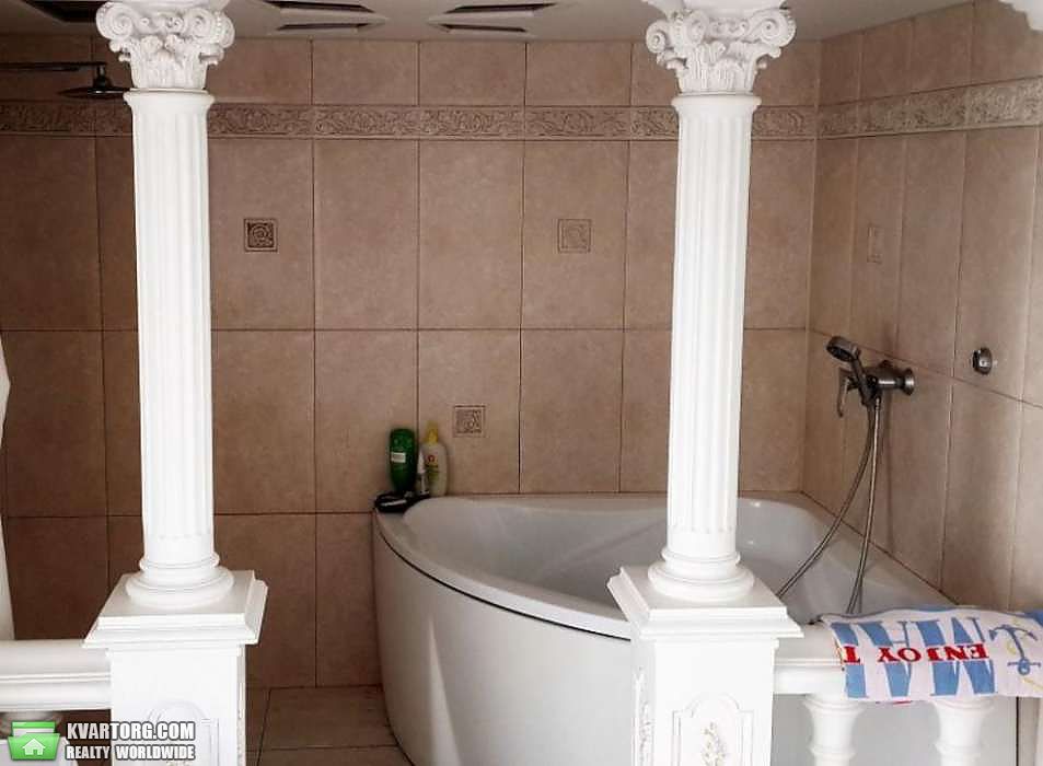 Rent out 4-room apartment. Киев,  Победы пл — photo 4