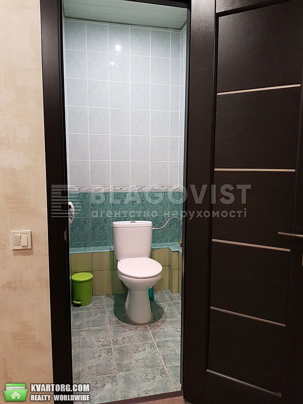 Rent out 2-room apartment. Киев,  Верховного Совета бул — photo 8