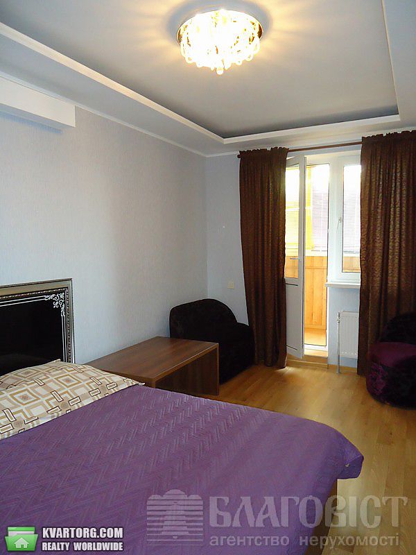 Sell 2-room apartment. Киев,  Ямская — photo 2
