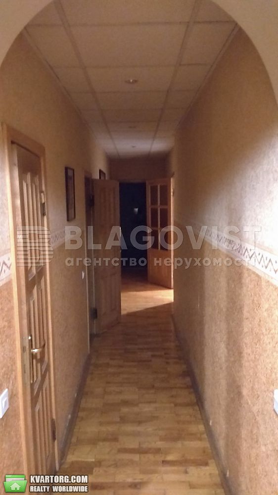 Rent out 3-room apartment. Киев,  Большая Васильковская — photo 3