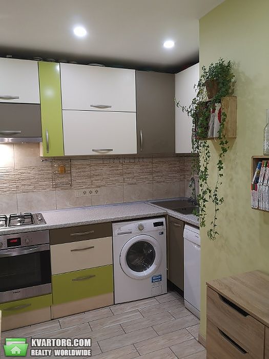 Sell 4-room apartment. Киев,  Героев Днепра — photo 2
