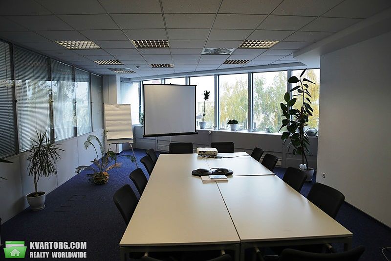 Rent out office. Киев, ул. Спасская — photo 1