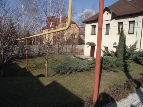 Rent out house. Донецк, ул. Л. Шмидта — photo 1