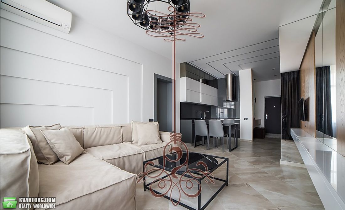 Sell 3-room apartment. Киев,  Драгомирова — photo 2