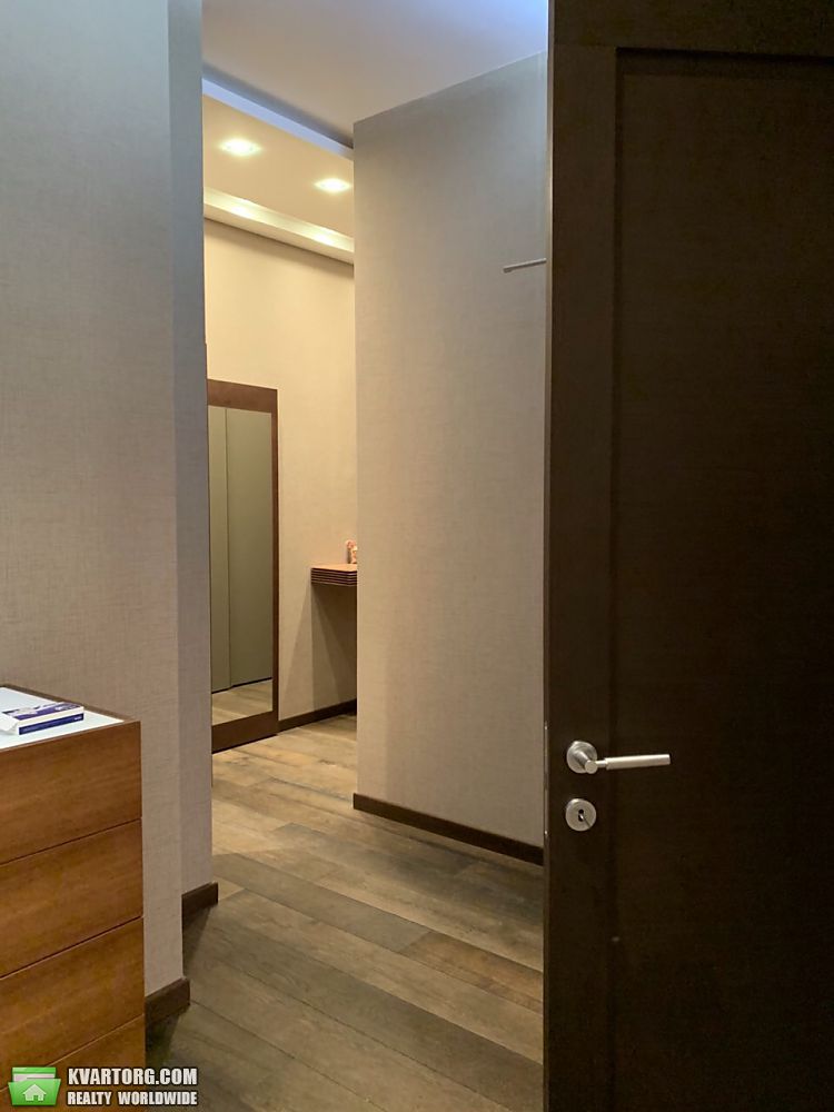 Rent out 1-room apartment. Одесса, Генуэзская — photo 1