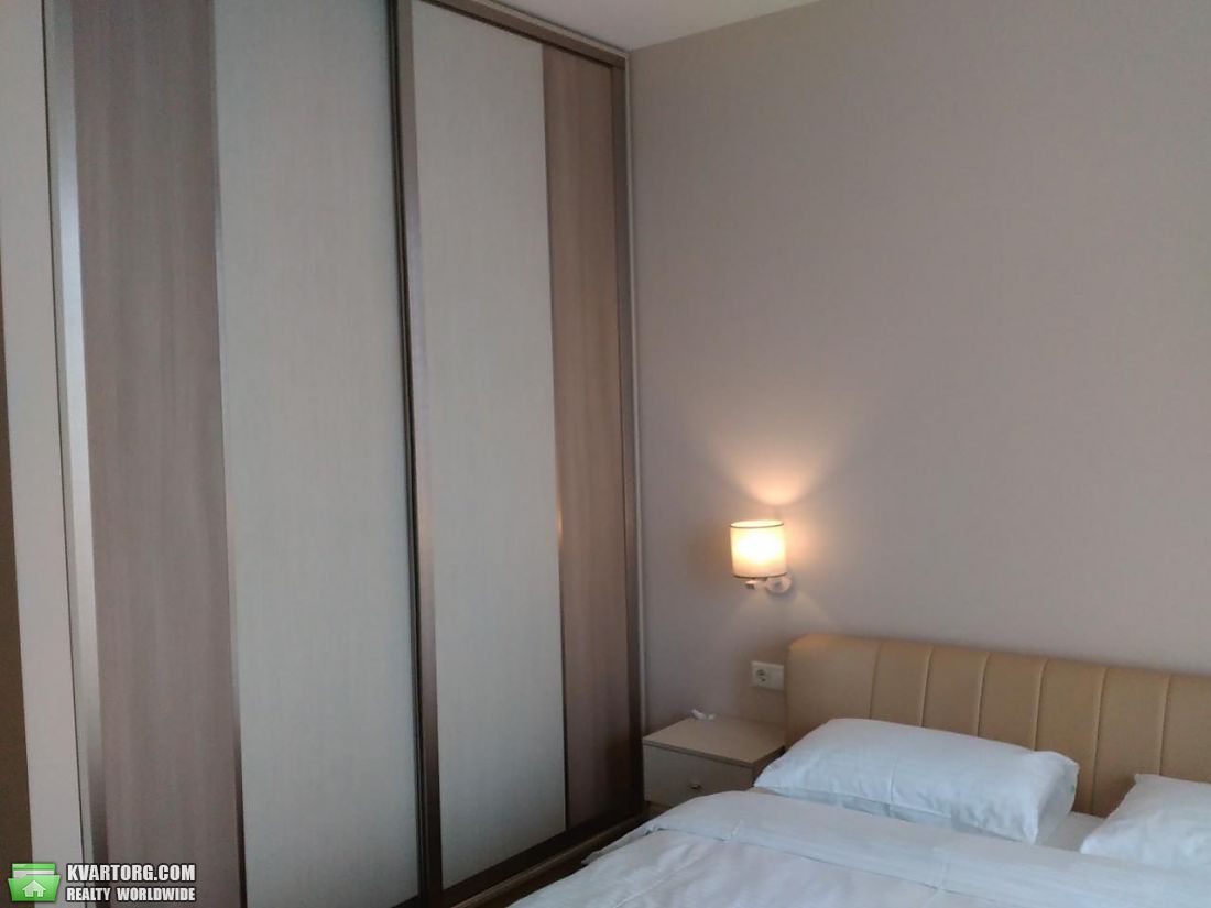 Rent out 2-room apartment. Киев,  Гоголевская — photo 6