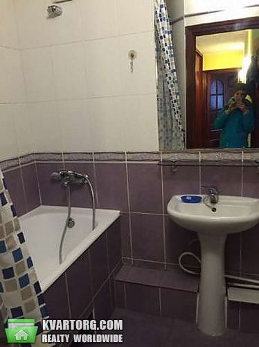 Rent out 2-room apartment. Киев,  Дегтяревская — photo 5