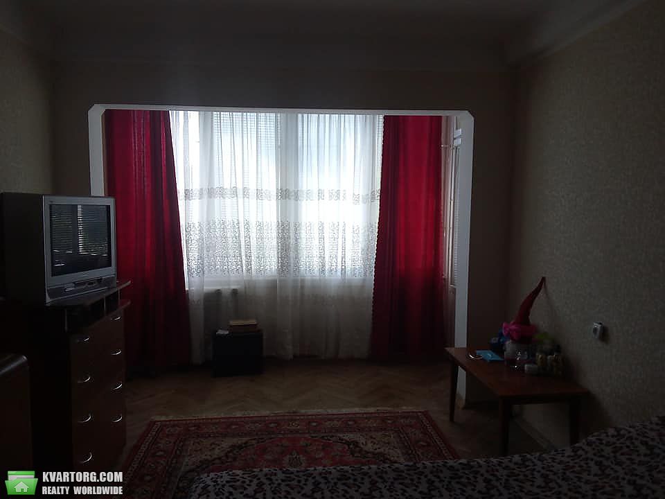 Rent out 1-room apartment. Киев,  Березняковская — photo 9