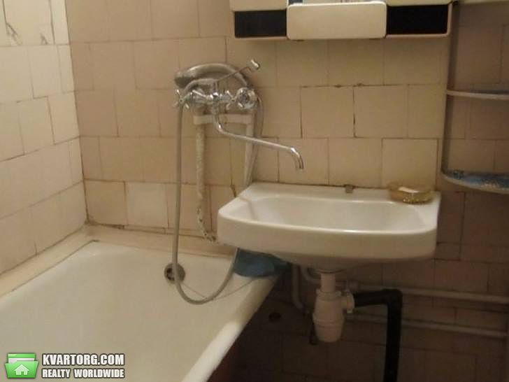 Sell 2-room apartment. Киев,  Озерная — photo 3