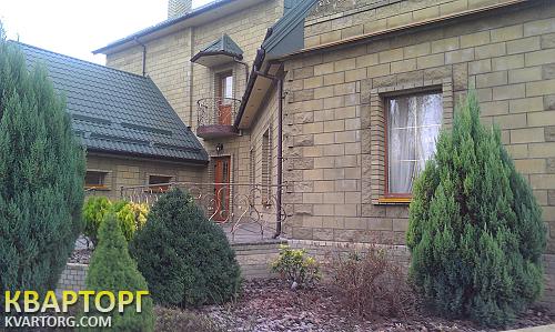 Rent out house. Киев,  Лесная — photo 1