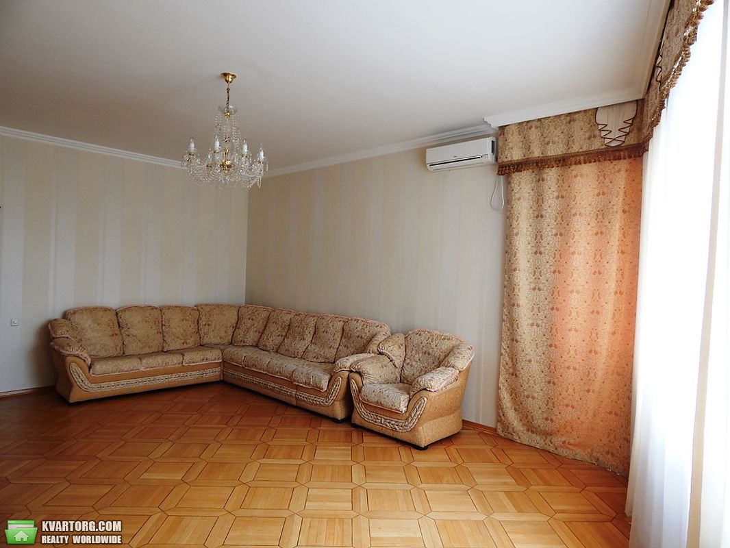 Rent out 3-room apartment. Киев,  Старонаводницкая — photo 8