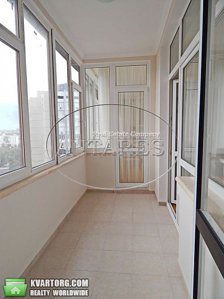 Rent out 3-room apartment. Киев, Старонаводницкая — photo 9
