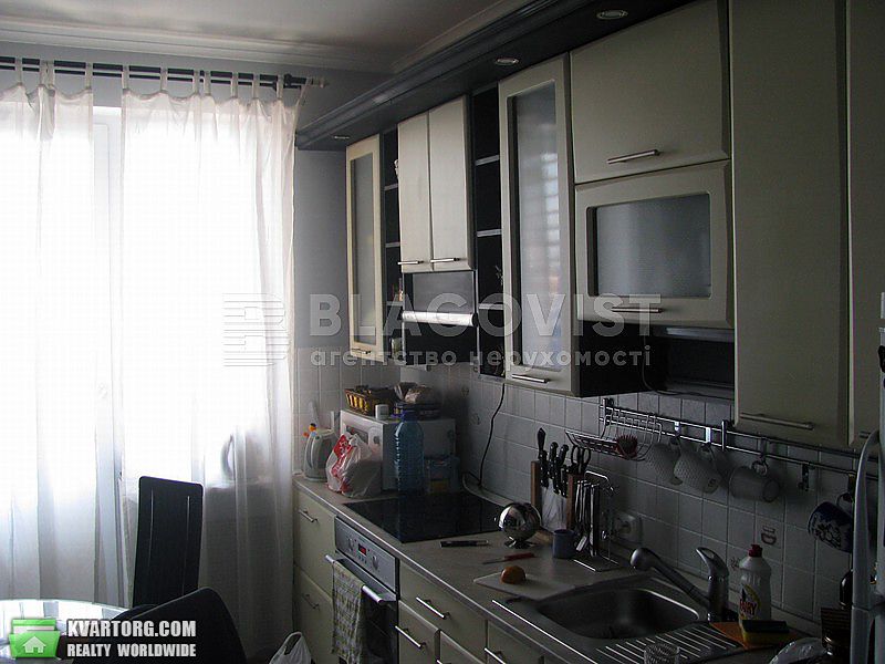 Sell 2-room apartment. Киев,  Старонаводницкая — photo 5