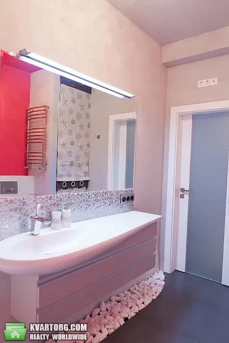Rent out 1-room apartment. Киев,  Леси Украинки бул — photo 9