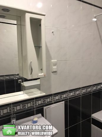 Rent out 2-room apartment. Киев,  Щекавицкая — photo 6