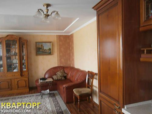 Sell 2-room apartment. Киев,  Урловская — photo 1