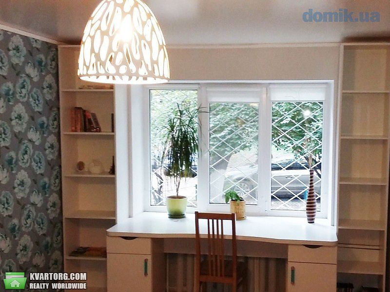 Rent out 2-room apartment. Киев, Галагановская — photo 4