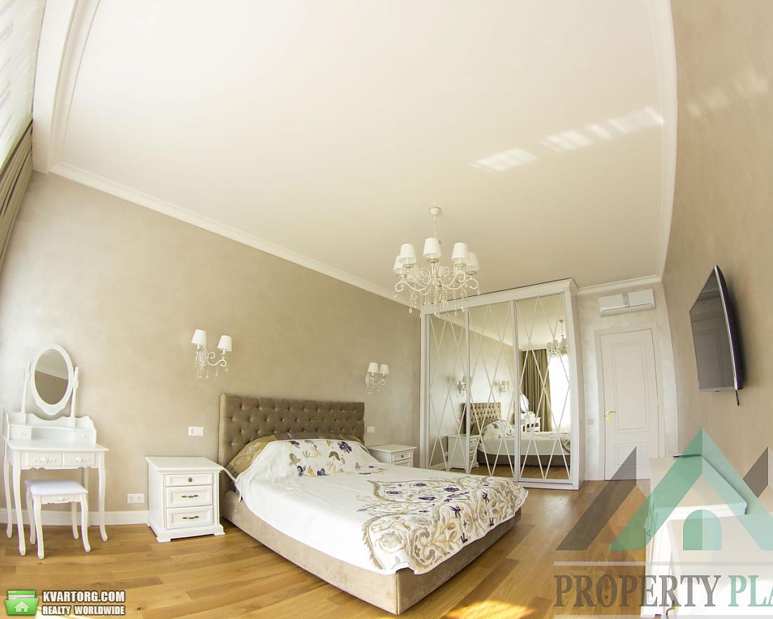 Rent out 4-room apartment. Киев,  Кловский спуск — photo 7