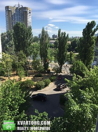 Sell 2-room apartment. Киев,  Энтузиастов — photo 4