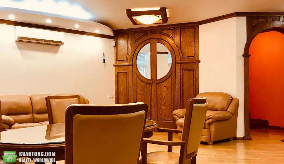 Rent out 4-room apartment. Киев, Руданского — photo 4
