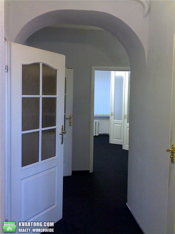 Rent out office. Киев, ул. Бассейной — photo 1