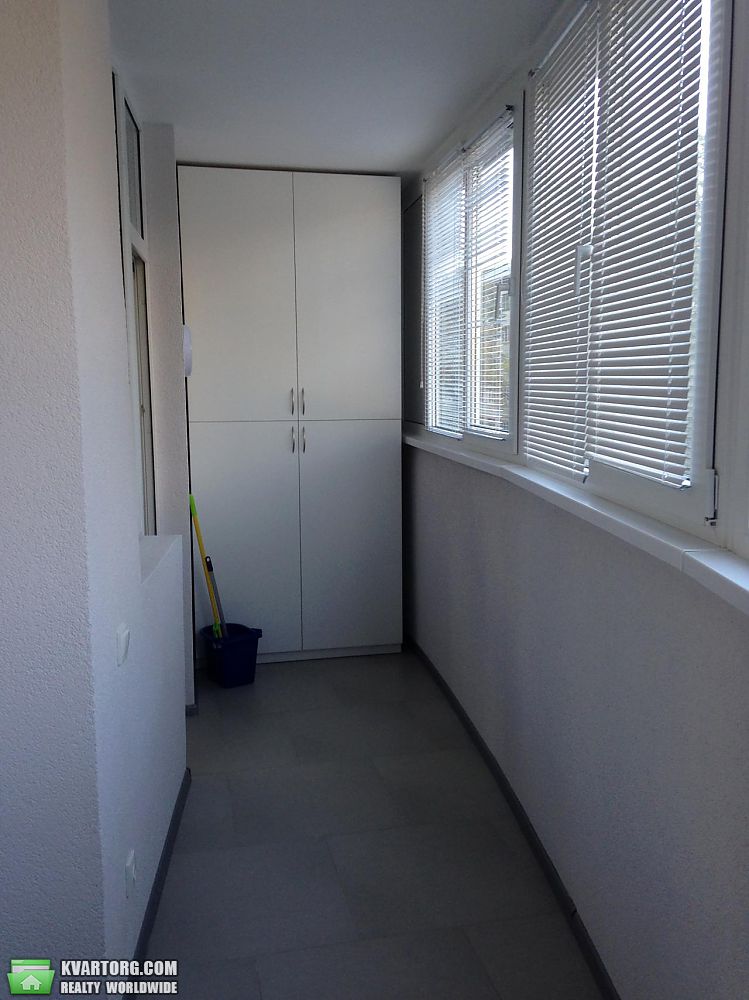 Rent out 2-room apartment. Киев, Сикорского — photo 8