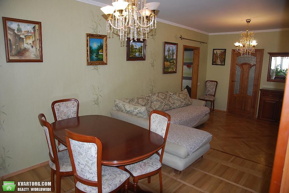 Sell 4-room apartment. Киев,  Срибнокильская — photo 2