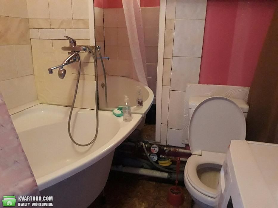 Sell 4-room apartment. Киев,  Петровского — photo 2