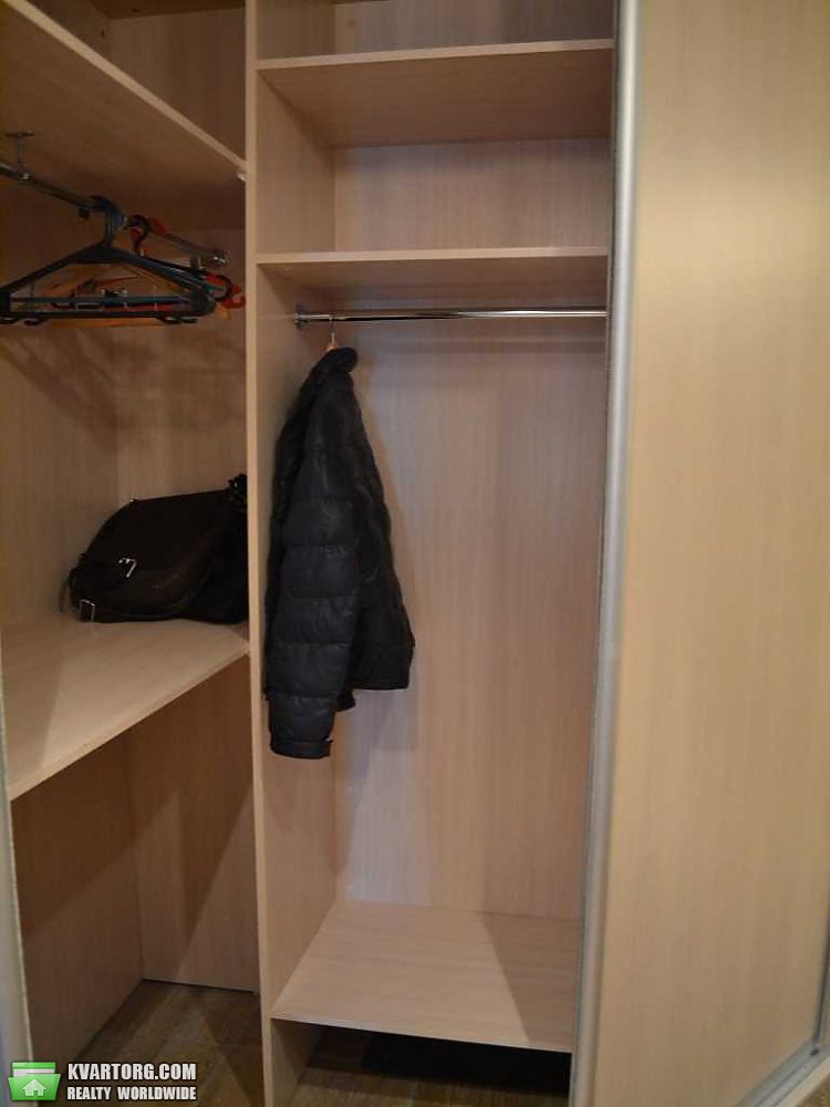 Rent out 3-room apartment. Киев, Днепровская наб — photo 9
