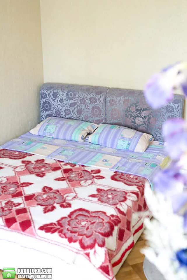 Rent out 2-room apartment. Киев,  Королева — photo 1