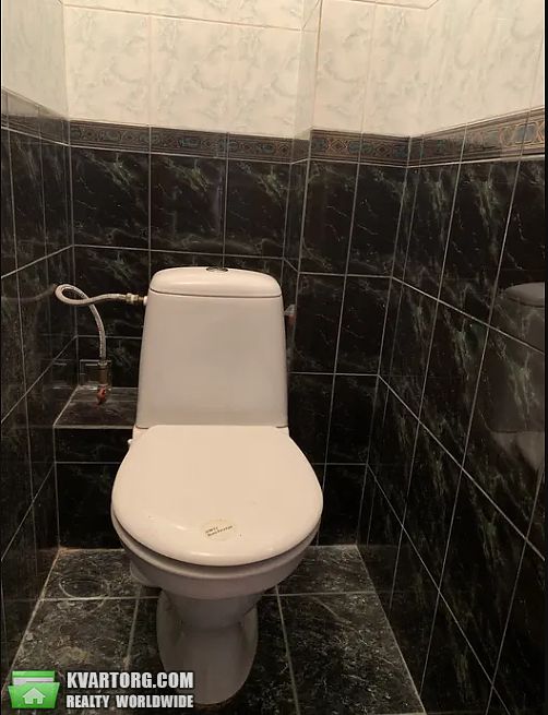 Rent out 2-room apartment. Киев,  Драйзера — photo 3