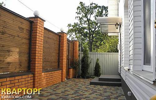 Rent out house. Киев,  Волховская — photo 1