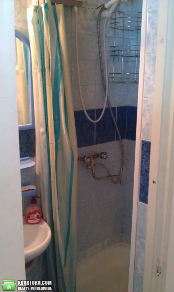 Rent out 1-room apartment. Киев,  Сковороды — photo 9