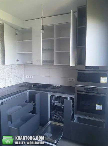 Sell 3-room apartment. Киев,  Лятошинского — photo 2