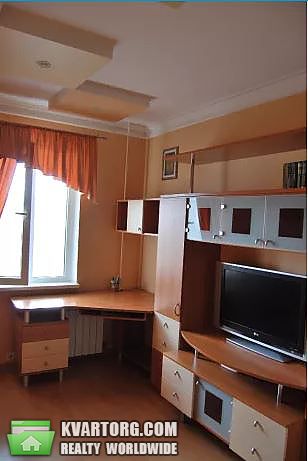 Rent out 2-room apartment. Киев,  Мишуги — photo 1