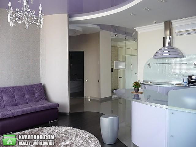 Rent out 3-room apartment. Одесса, Фонтанская дорога — photo 2