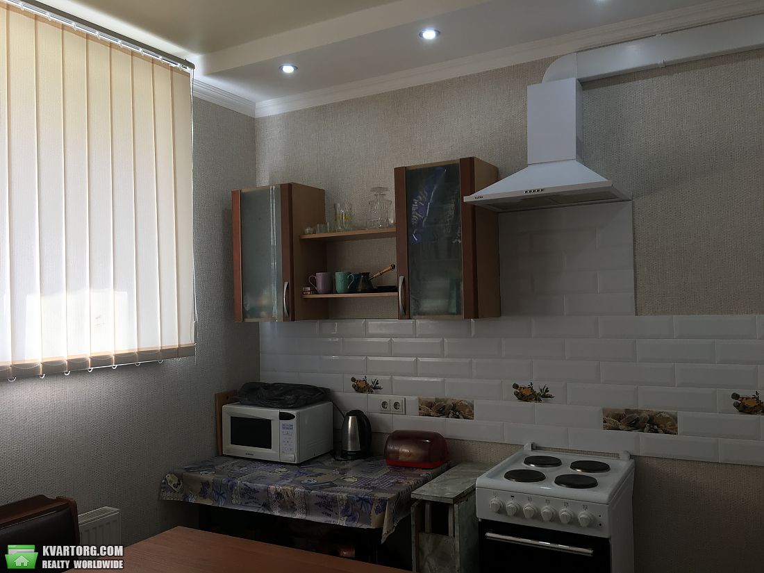 Rent out 1-room apartment. Одесса, Бочарова улица — photo 5