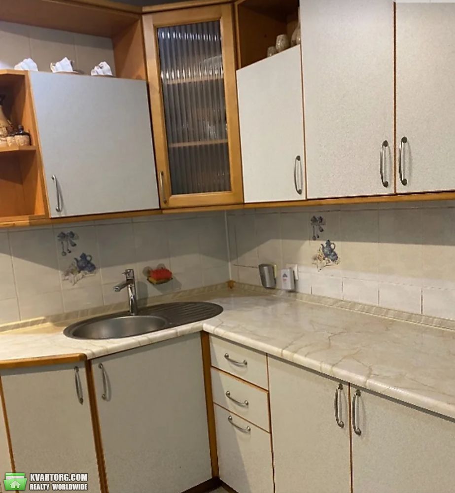 Rent out 2-room apartment. Киев,  Дегтяревская — photo 4