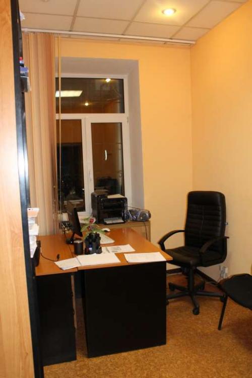 Rent out office. Киев, Институтская — photo 1