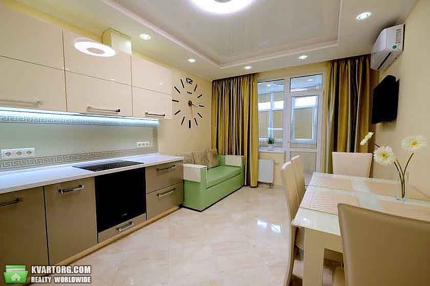Rent out 2-room apartment. Киев,  Драгоманова — photo 10