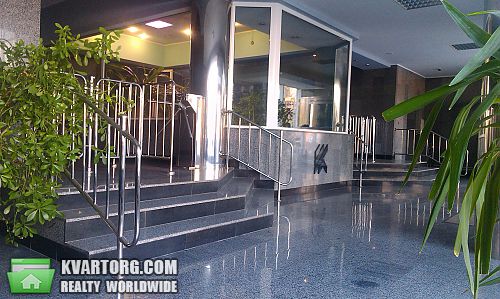 Rent out office. Киев, Дорогожицкая — photo 1