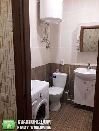 Rent out 1-room apartment. Киев,  Светлая — photo 3
