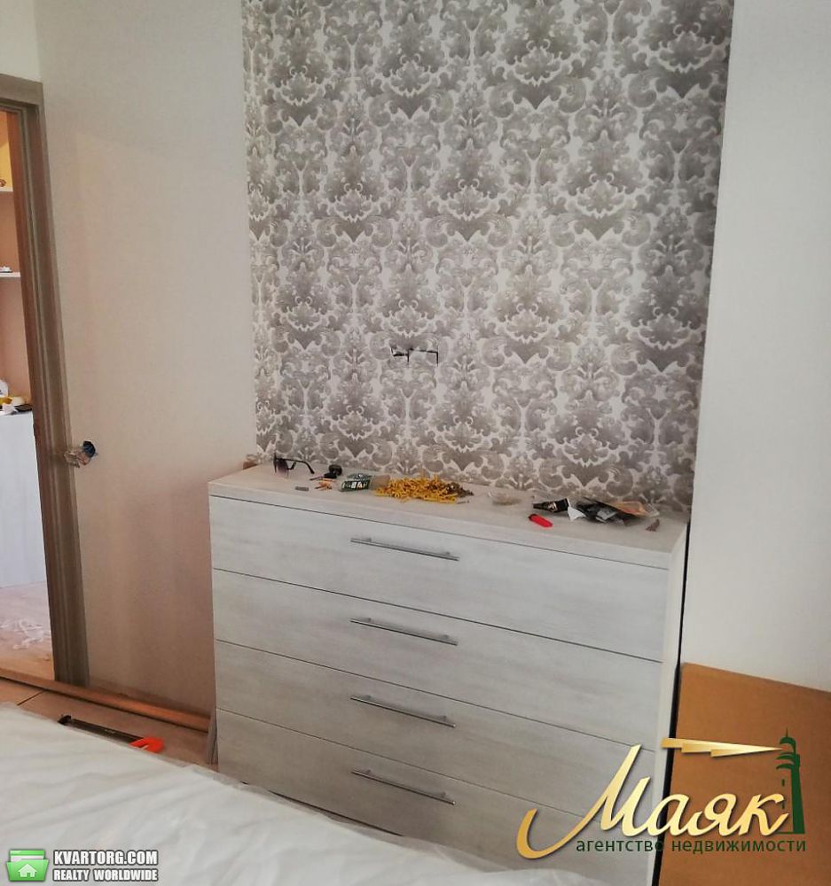 Rent out 1-room apartment. Киев,  Лисковская — photo 4