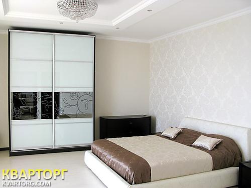 Rent out 2-room apartment. Киев, Героев Сталинграда пр — photo 3