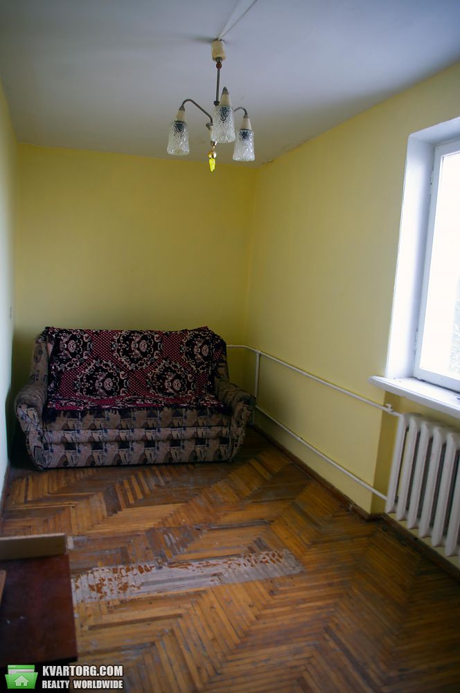 Sell 2-room apartment. Киев, Фрунзенское шоссе — photo 1