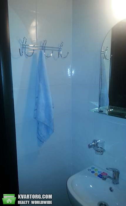 Sell 2-room apartment. Киев,  Фрунзе — photo 4